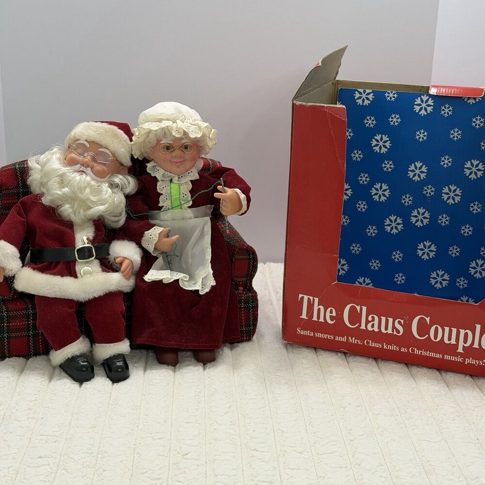 Vintage 1995 Gemmy The Claus Couple Animated Musical Figures Boxed Baby Santa